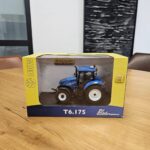 Mini New Holland T6.165